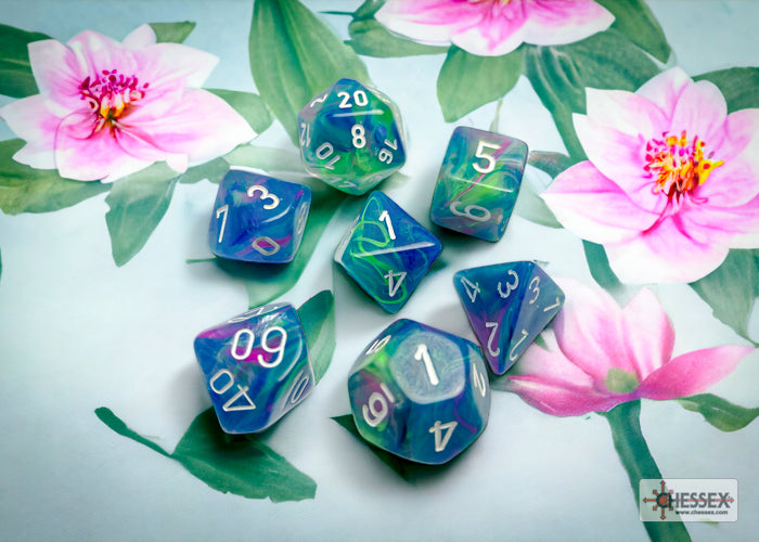 Chessex - Festive Polyhedral 7 Dice Set - Waterlily & White - Loaded Dice