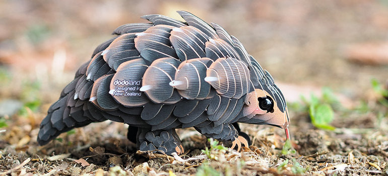 EUGY Pangolin - Loaded Dice