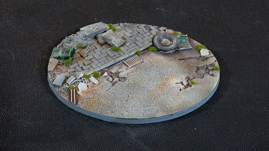 Gamers Grass Battle Ready Bases - Urban Warfare Oval 120mm (x1) - Loaded Dice
