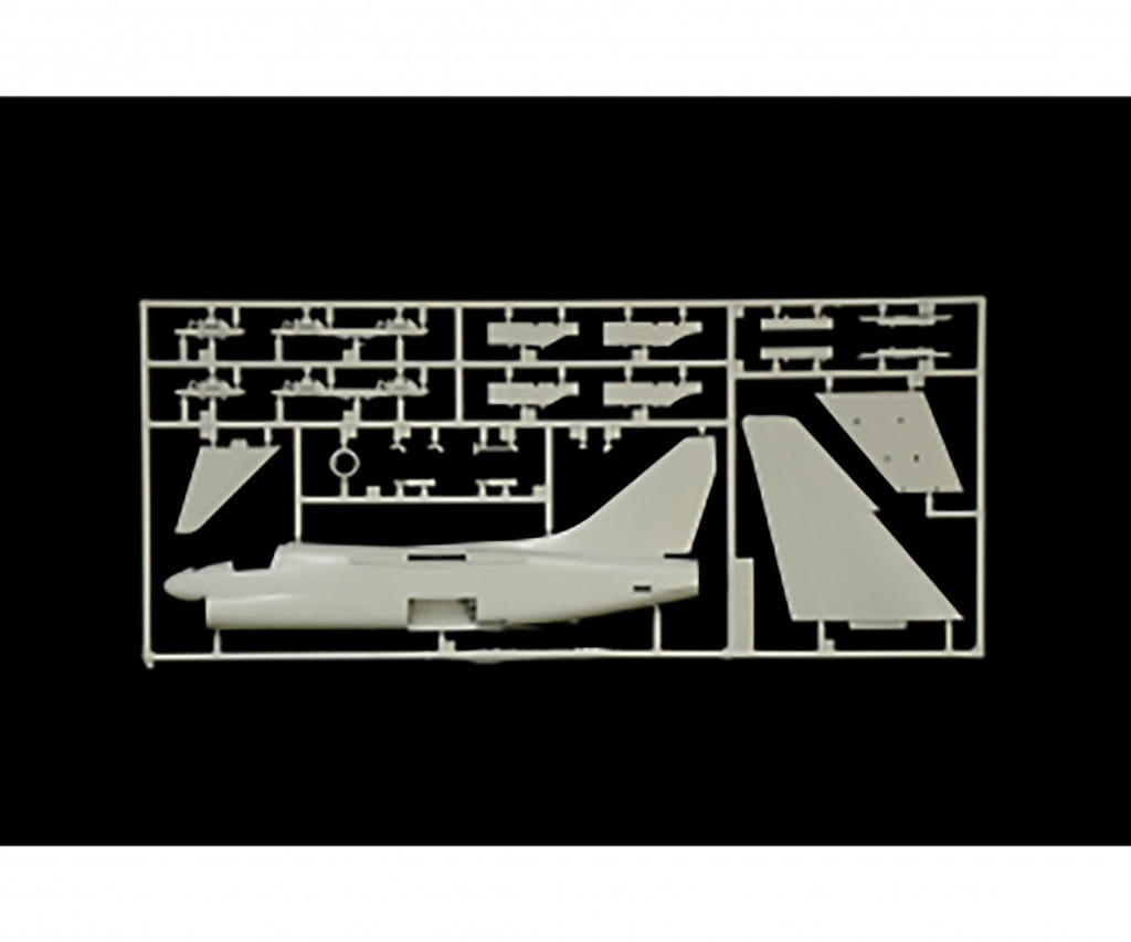 Italeri 1:72 A-7E Corsair II - 1411