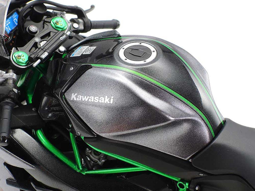 Tamiya 1:12 Kawasaki Ninja H2 Carbon - 14136