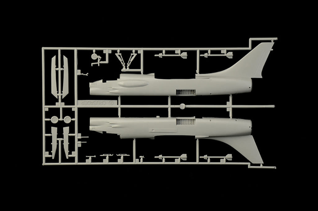 Italeri 1:72 F-8E Crusader - 1456