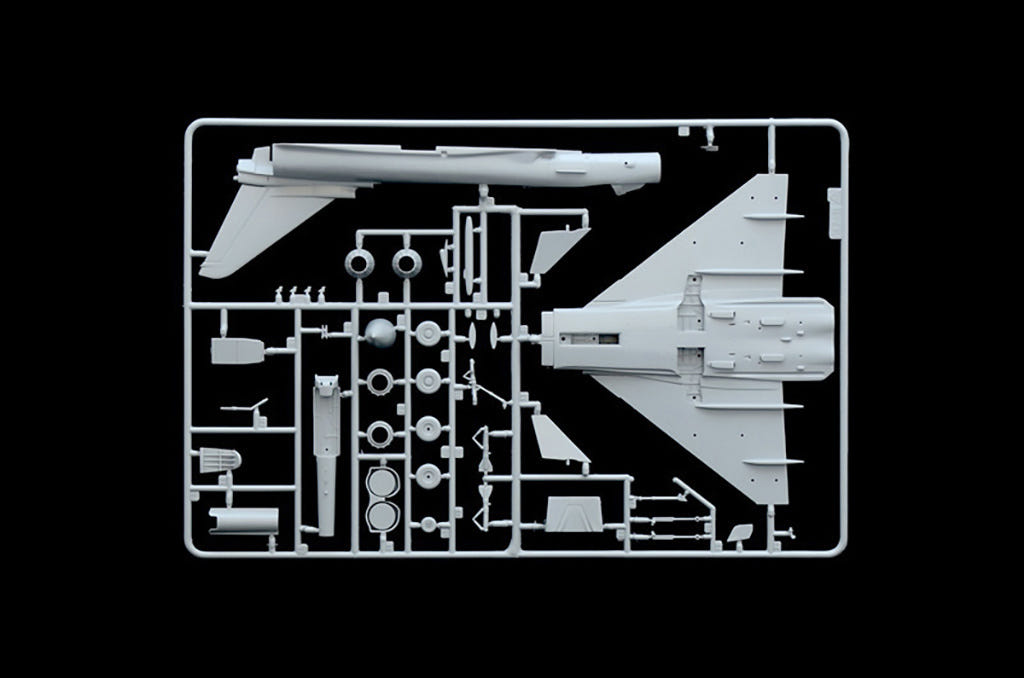 Italeri 1:72 RAF Eurofighter Typhoon EF-2000 - 1457
