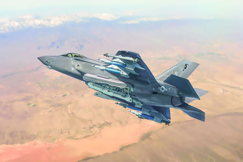 Italeri 1:72 F-35A Lightning II (Beast Mode) - 1464