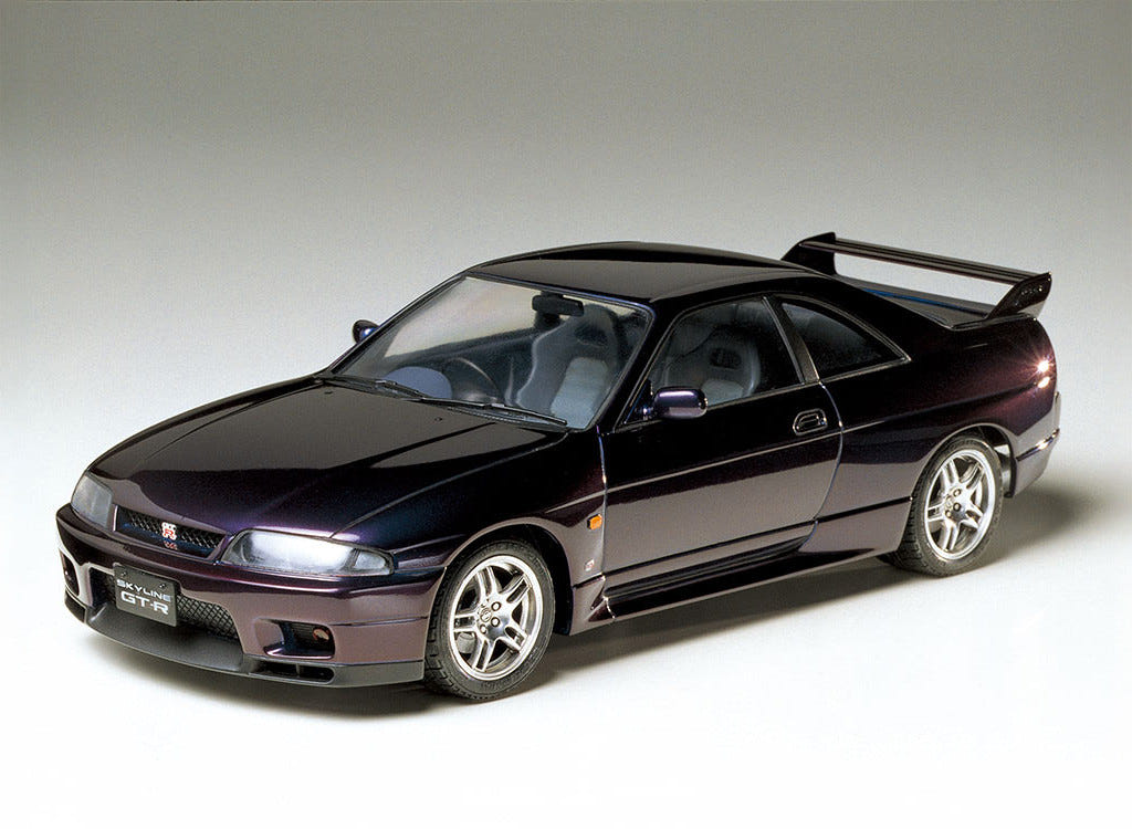 Tamiya 1:24 Nissan Skyline GT-R V Spec - 24145