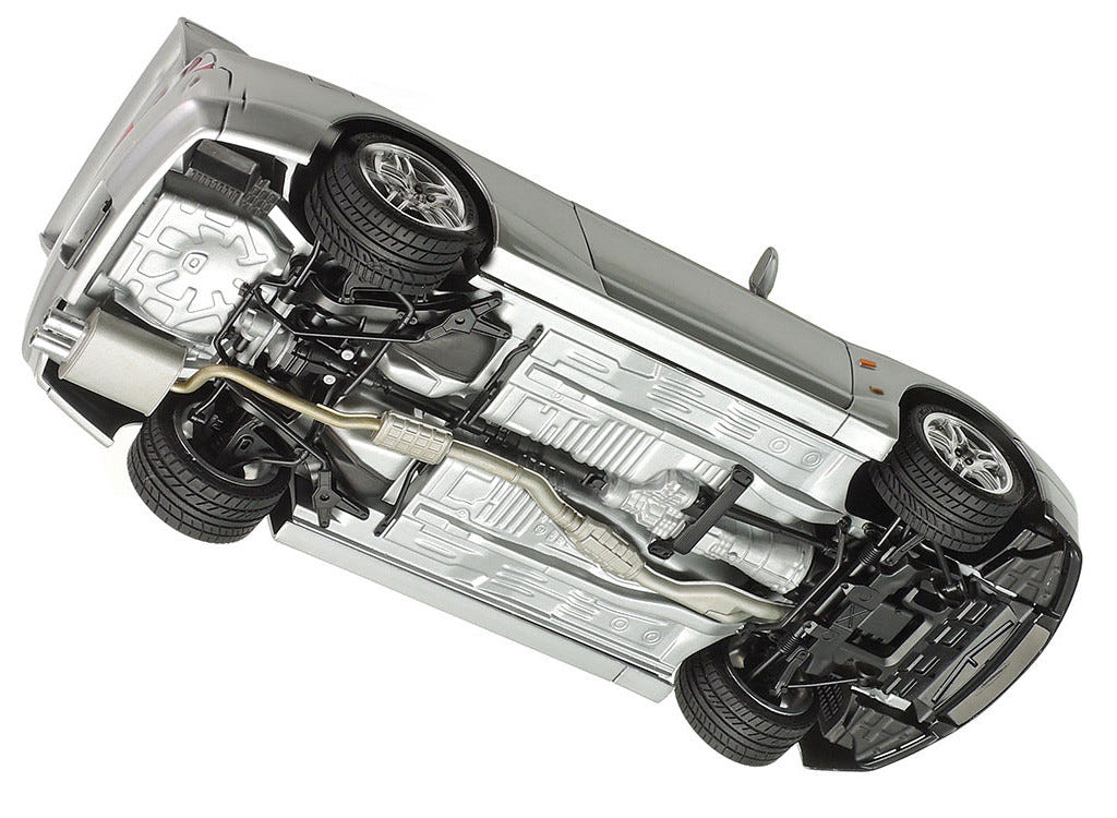 Tamiya 1:24 Nissan Skyline GT-R V Spec - 24145