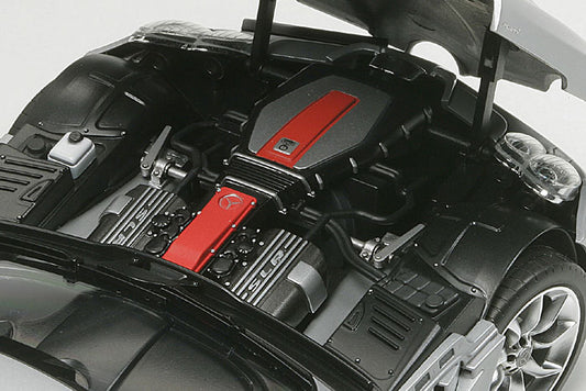 Tamiya 1/24 Mercedes-Benz SLR McLaren - Loaded Dice