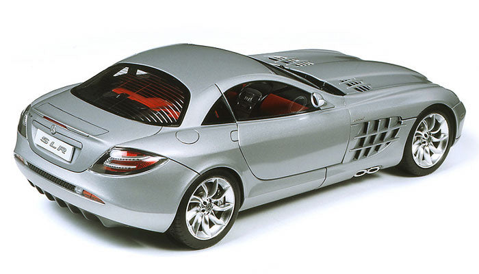 Tamiya 1/24 Mercedes-Benz SLR McLaren - Loaded Dice