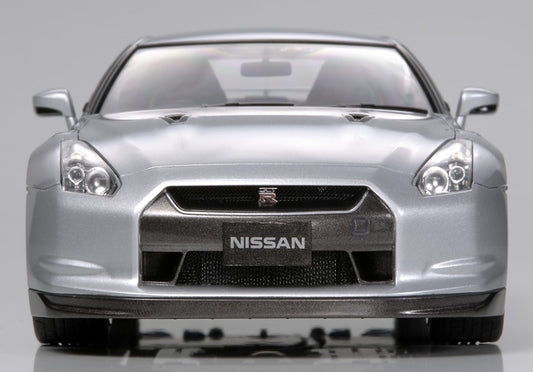 Tamiya 1/24 Nissan GT-R 07 - Loaded Dice