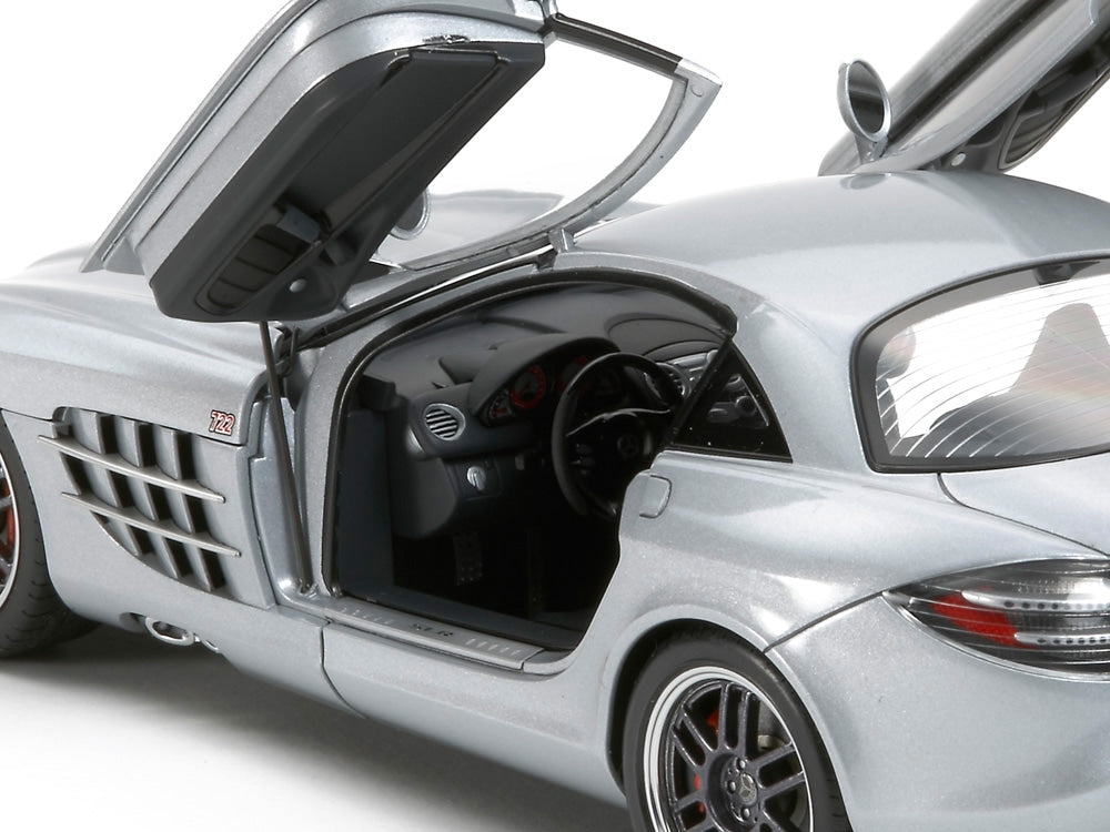 Tamiya 1/24 Mercedes Benz Slr722 - Loaded Dice