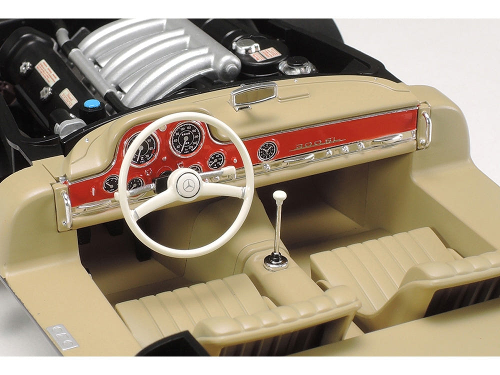 Tamiya 1/24 Mercedes Benz 300Sl - Loaded Dice