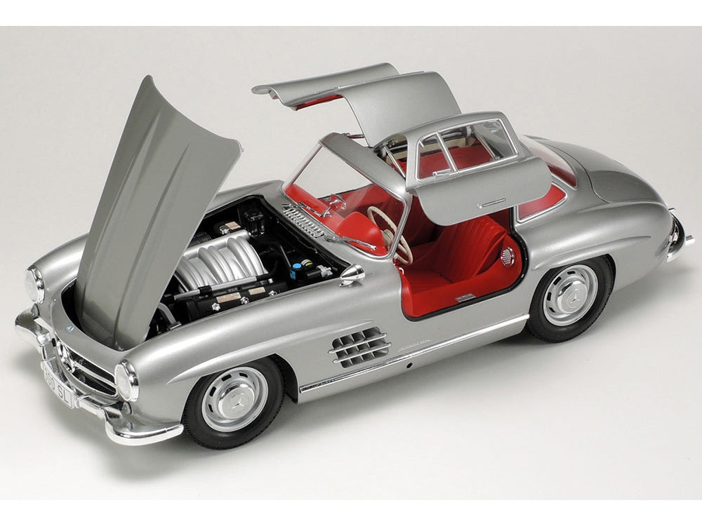 Tamiya 1/24 Mercedes Benz 300Sl - Loaded Dice