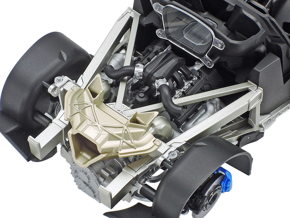 Tamiya 1/24 McLaren Senna - Loaded Dice