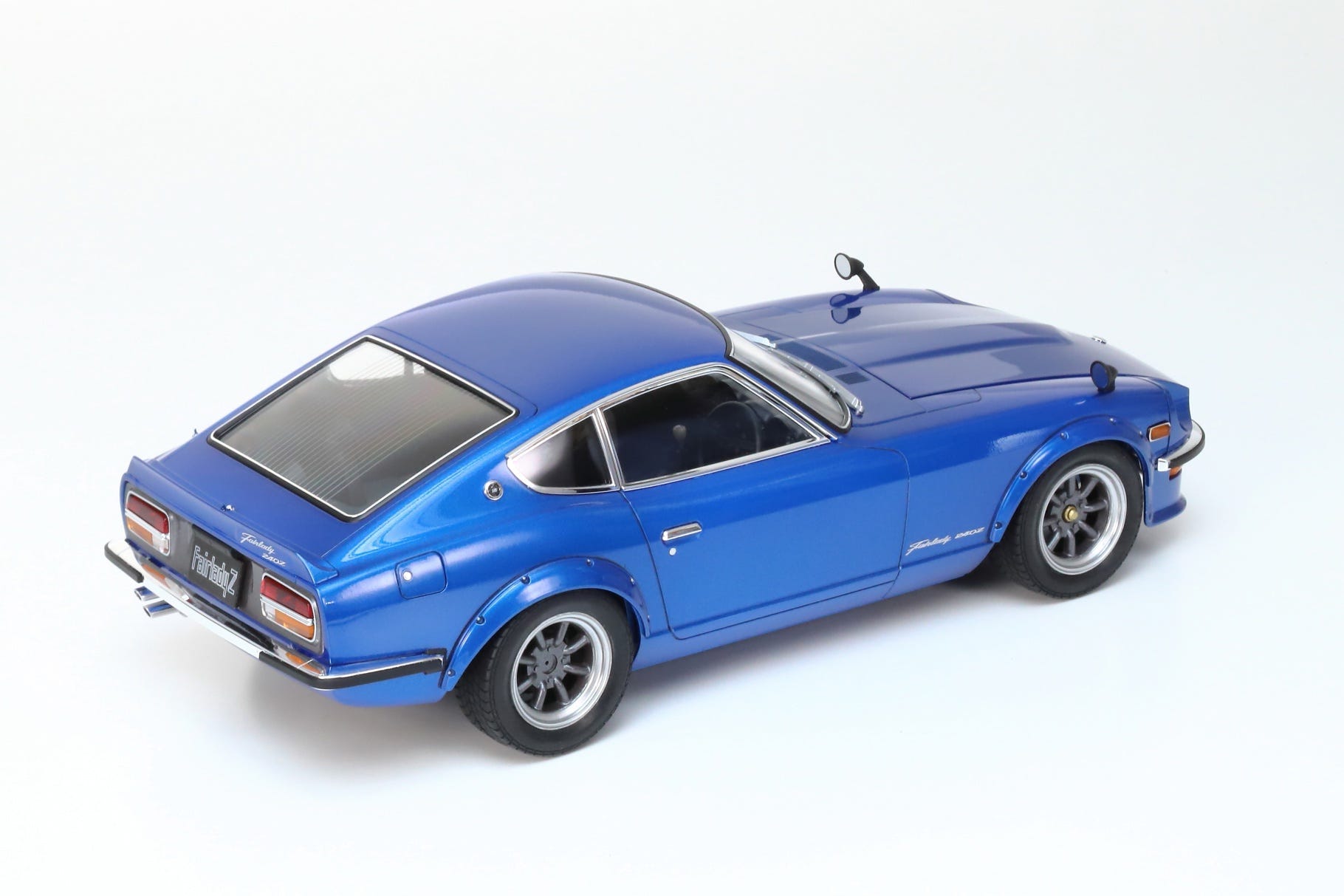Tamiya 1:24 Datsun 240Z Street Custom - 24367