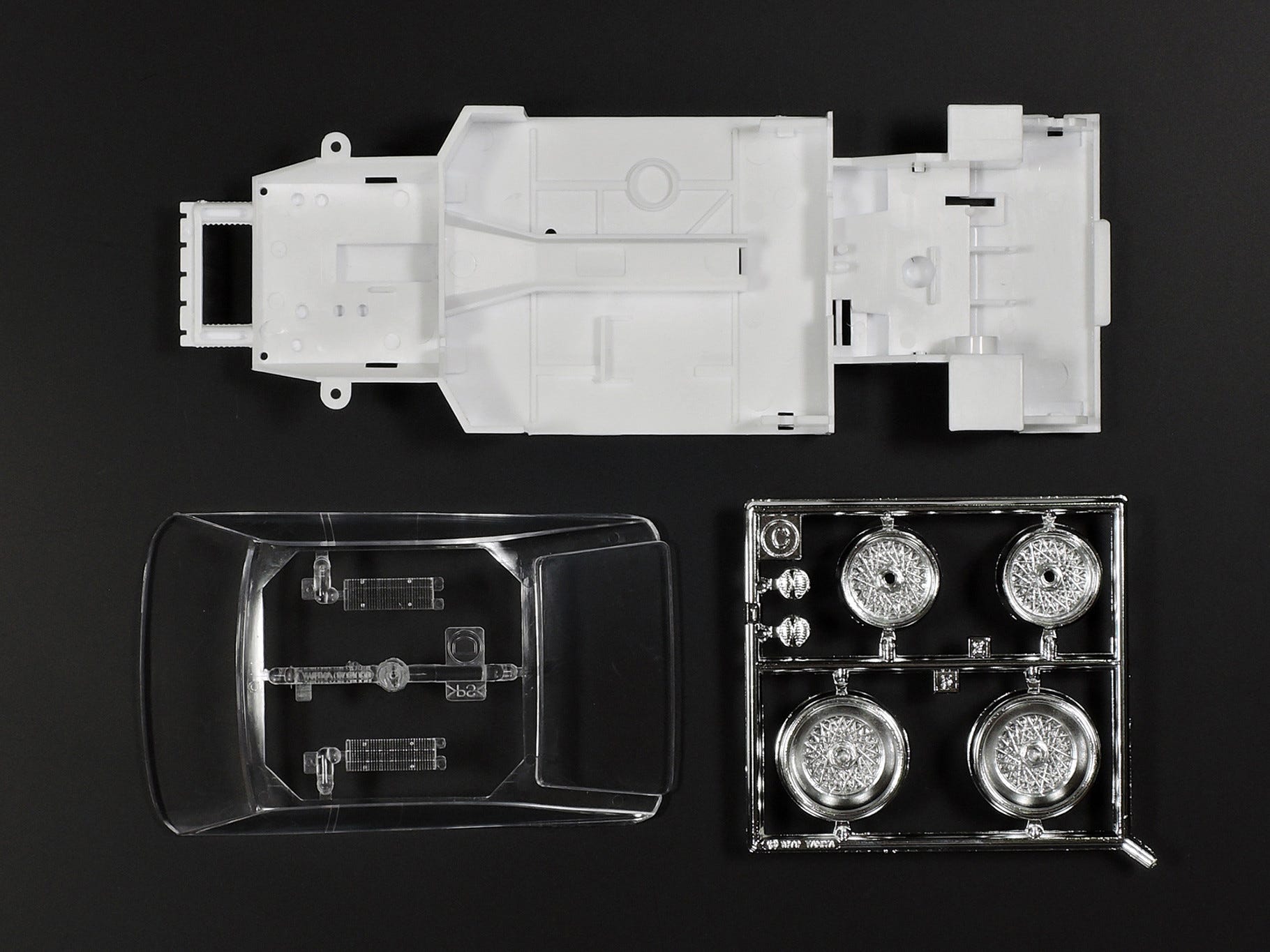 Tamiya 1:24 1978 Ford Zakspeed Capri Turbo - 24376