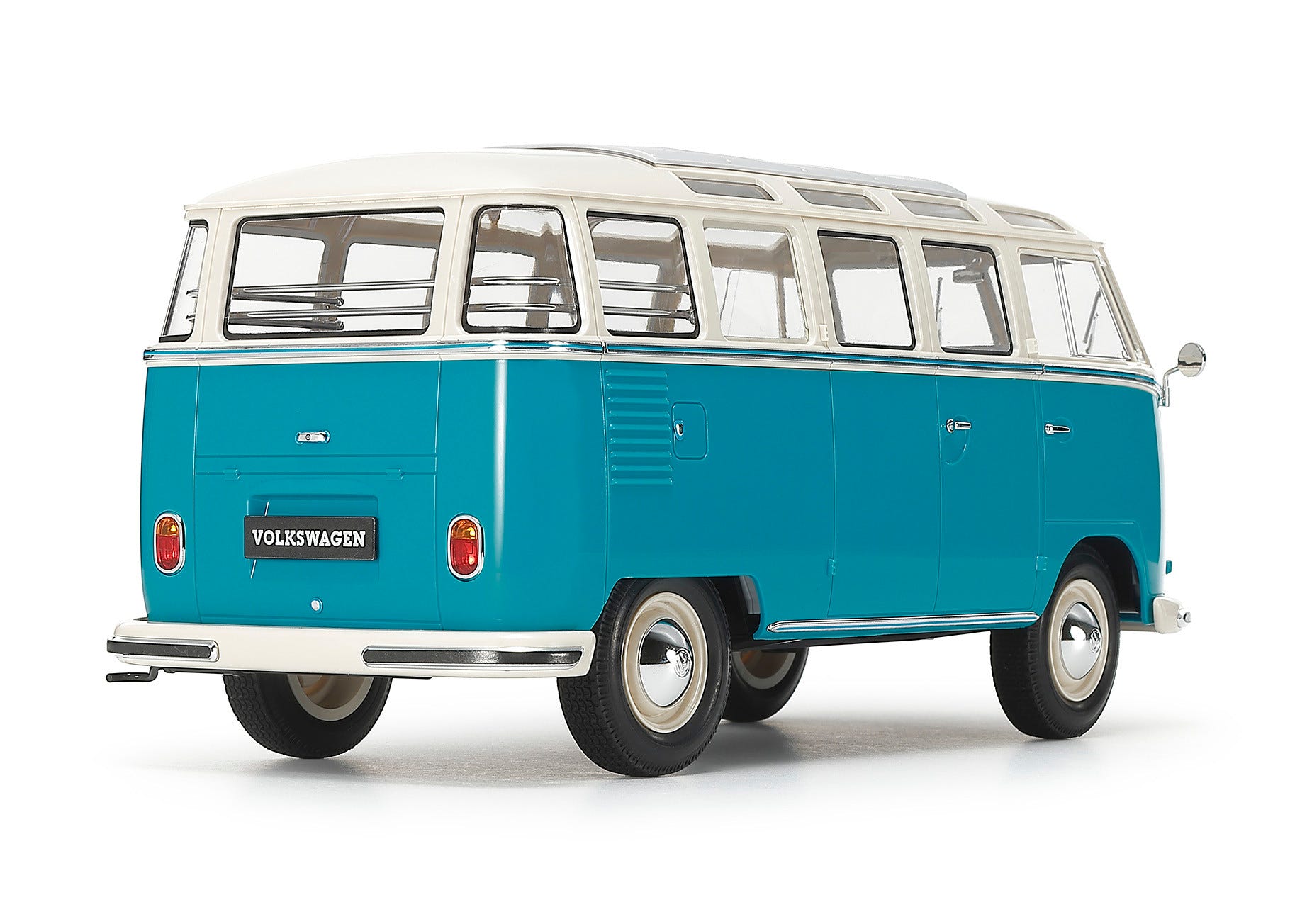 Tamiya 1:24 Volkswagen Type 2 (T1) Blue & White (Clic Loc) - 28102