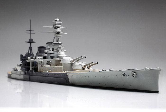 Tamiya 1/700 Battle Cruiser HMS Repulse - Loaded Dice