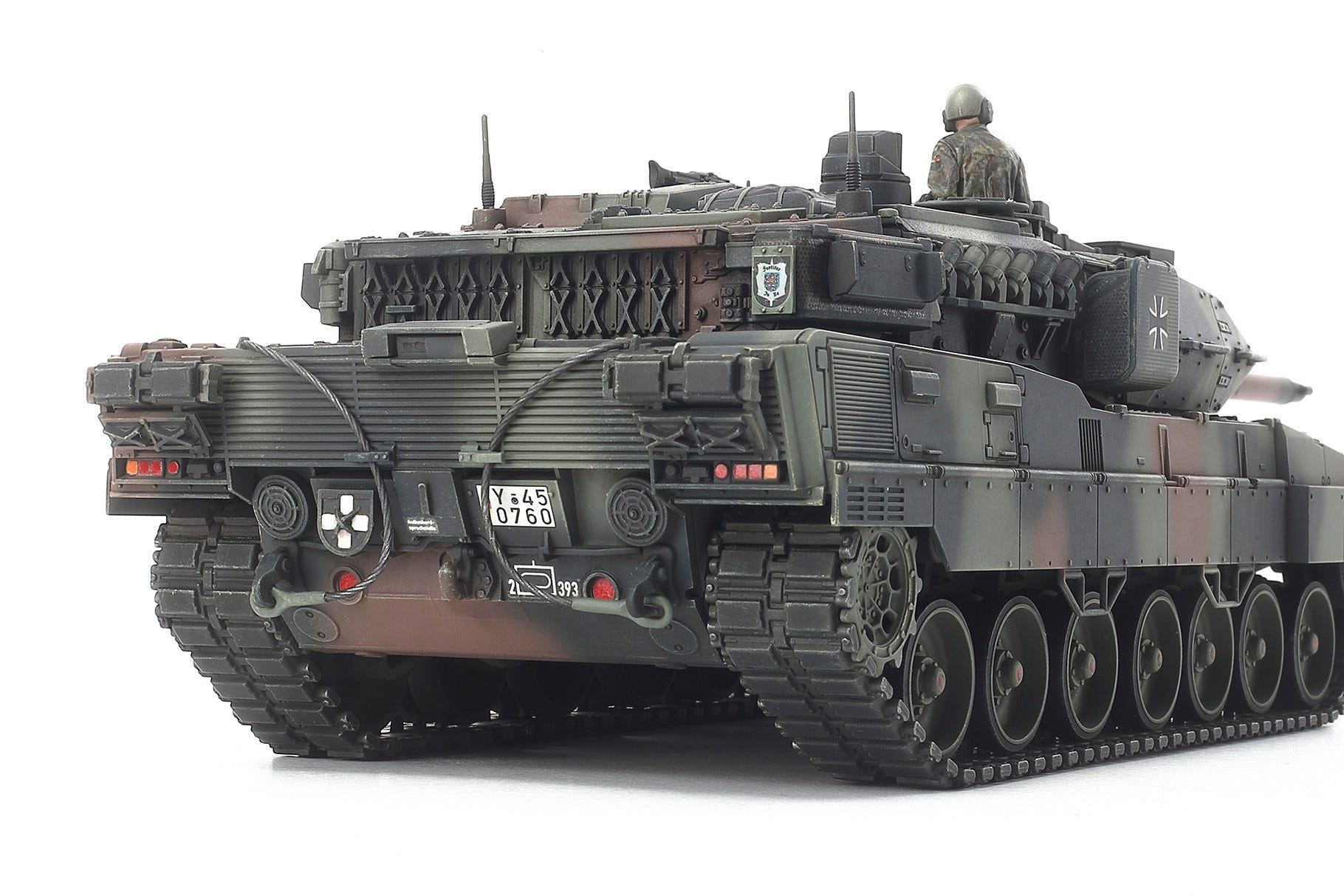 Tamiya 1:48 German Main Battle Tank Leopard 2 A7V - 32607