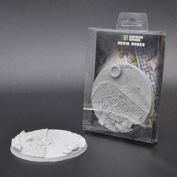 Gamers Grass Resin Bases Urban Warfare Round 100mm (x1) - Clearance Special Offer - Loaded Dice