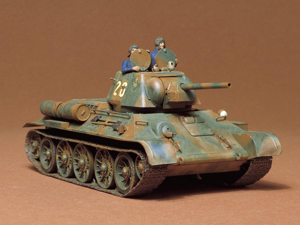 Tamiya 1:35 Russian T34/76 1943 Tank Kit - 35059