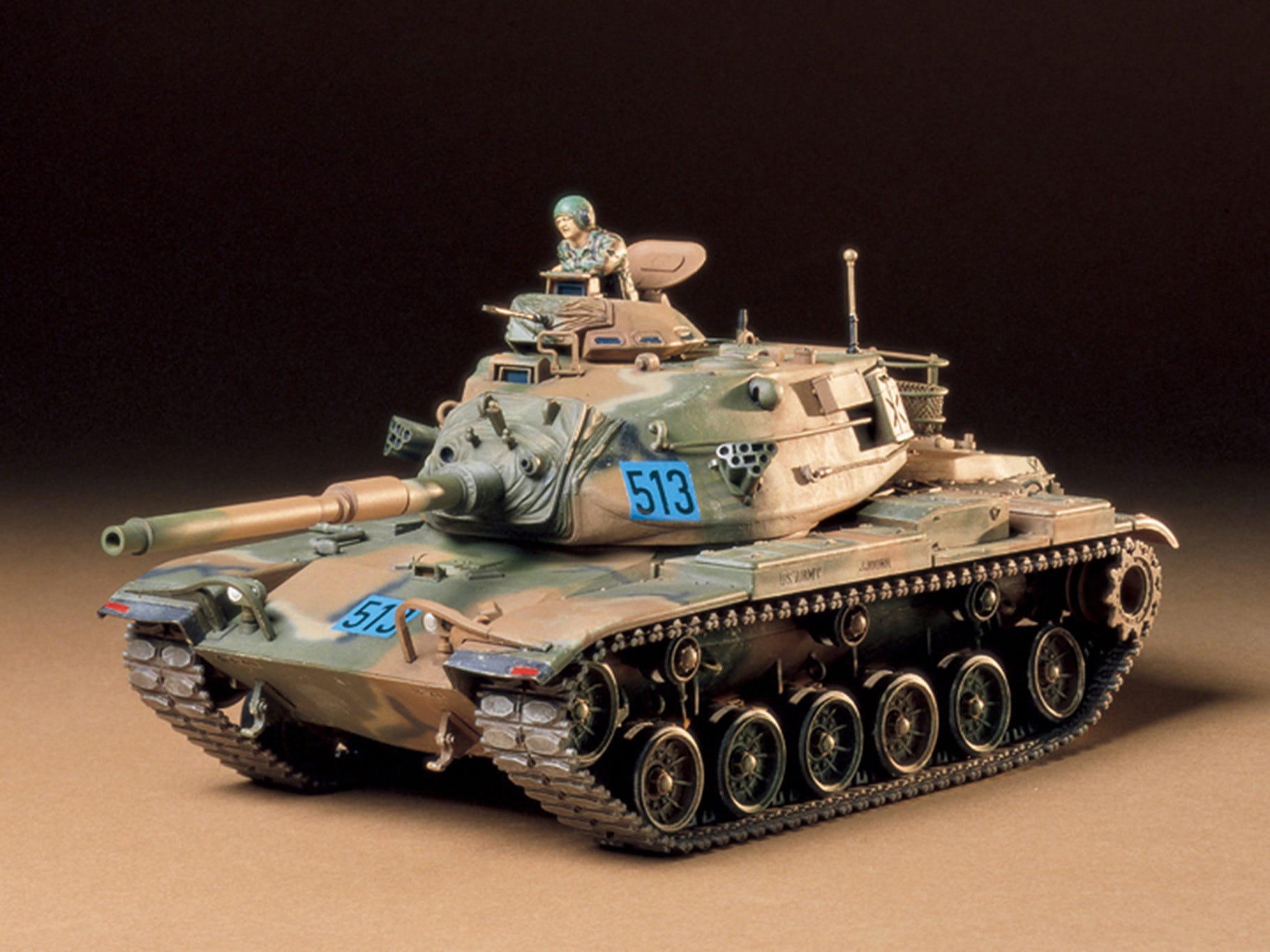 Tamiya 1:35 U.S. M60A3 105mm Gun Tank - 35140