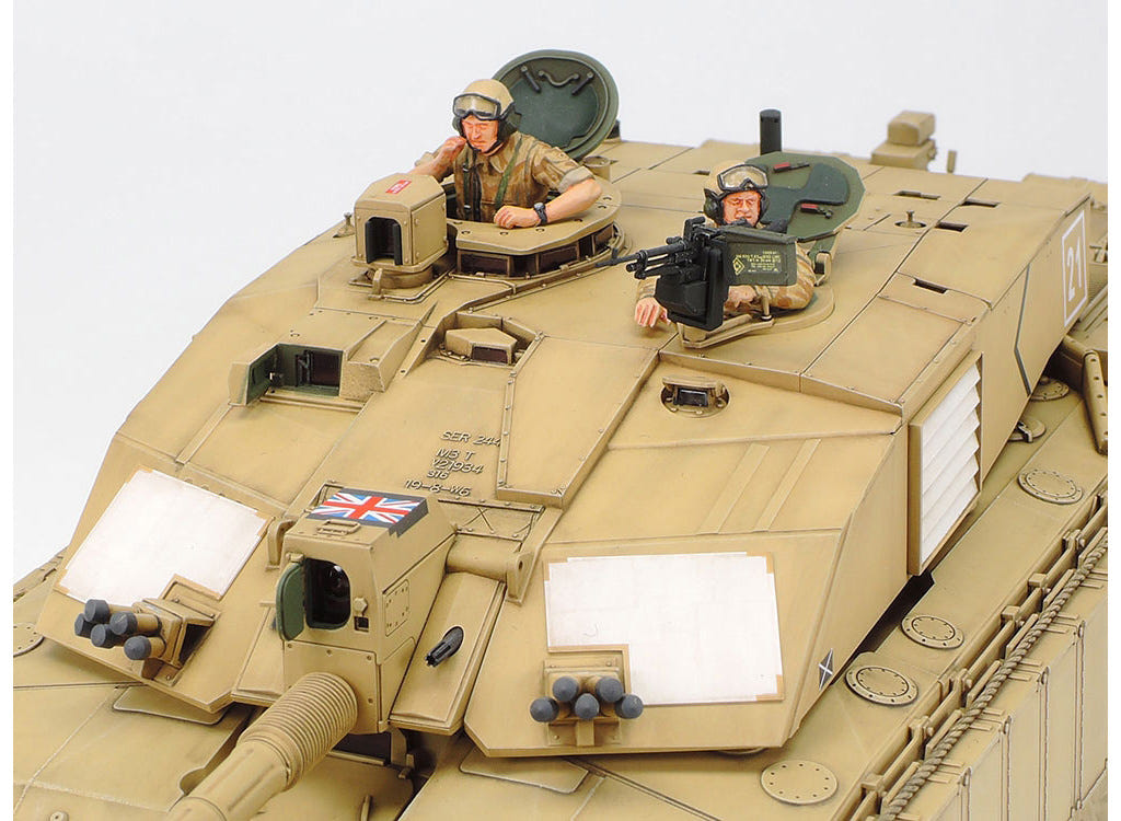 Tamiya 1:35 British MBT Challenger 2 (Desertised) - 35274