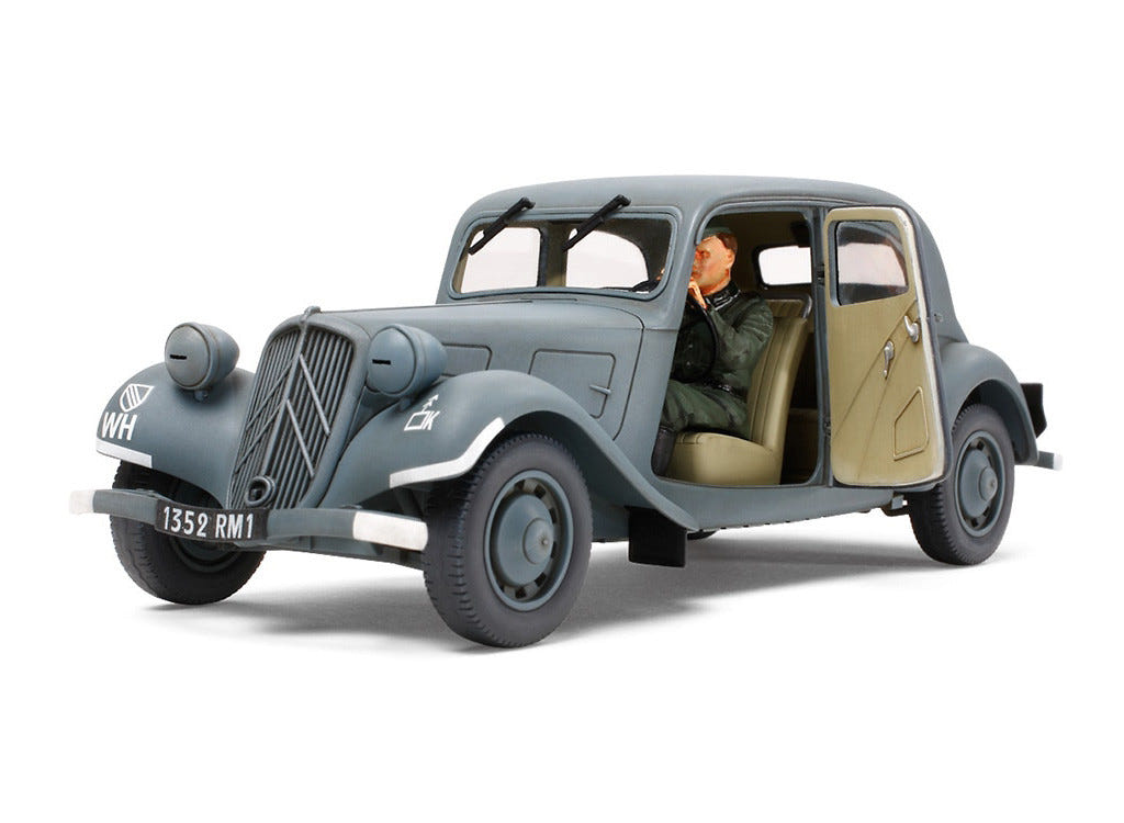 Tamiya 1:35 Citroën Traction 11CV Staff Car - 35301