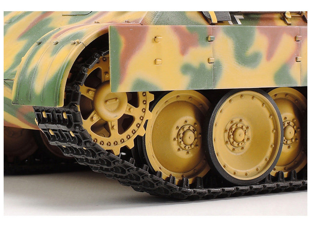 Tamiya 1:35 German Panther Ausf.D Tank - 35345