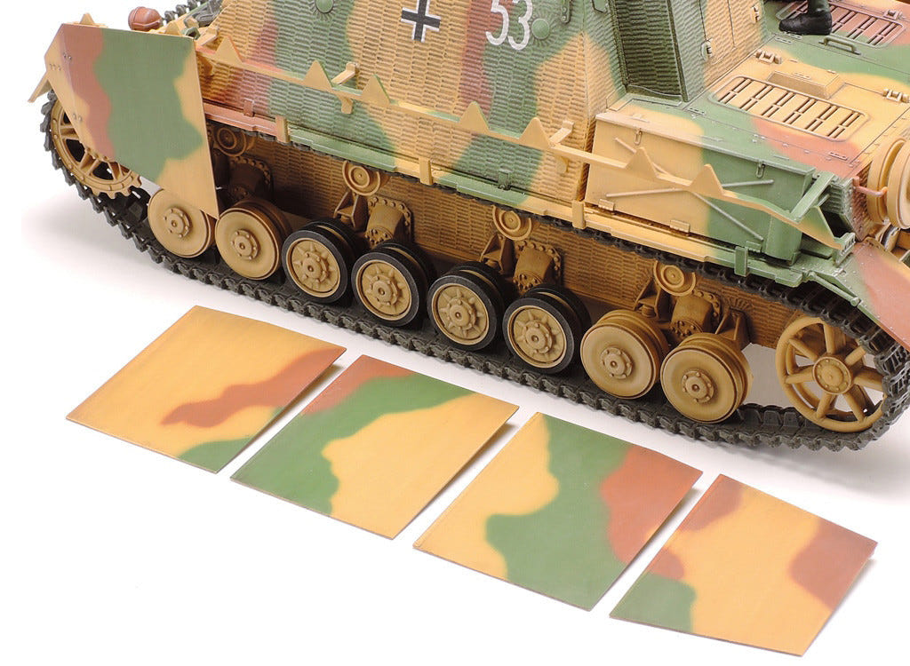 Tamiya 1:35 Sd.Kfz.166 Sturmpanzer IV Brummbär Late Production - 35353