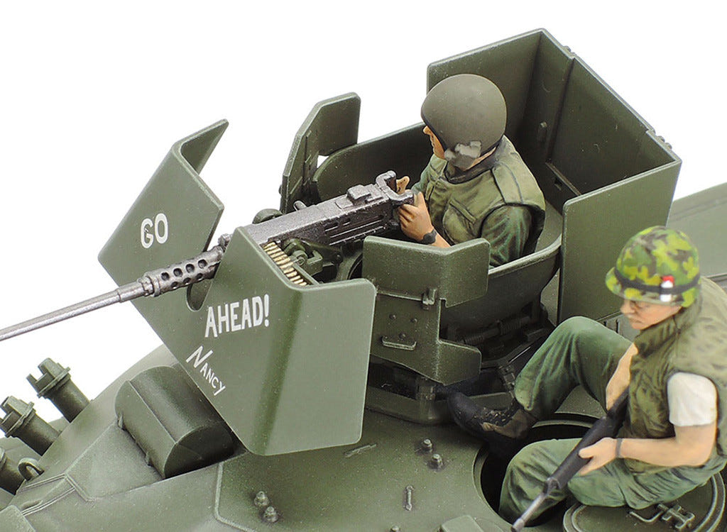 Tamiya 1:35 U.S. Airborne M551 Sheridan Tank (Vietnam War) - 35365