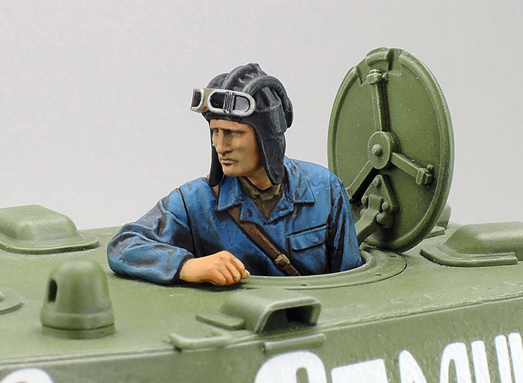 Tamiya 1:35 Russian Heavy Tank KV-1 1941 Early Production - 35372