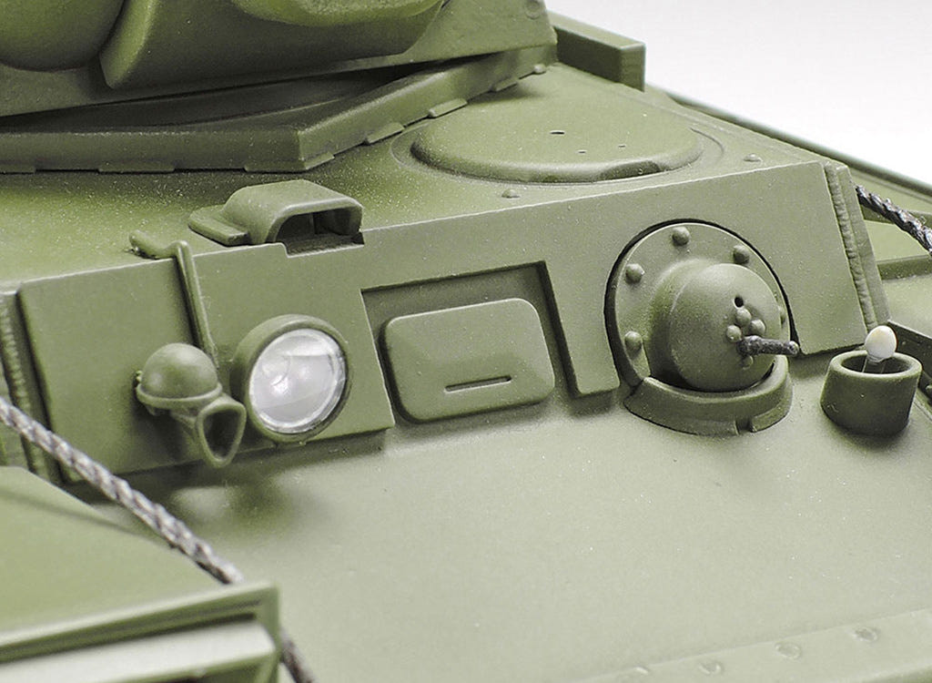 Tamiya 1:35 Russian Heavy Tank KV-1 1941 Early Production - 35372