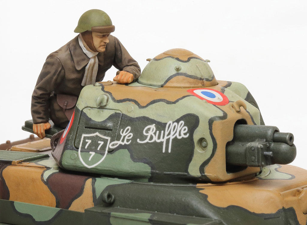 Tamiya 1:35 R35 French Light Tank - 35373