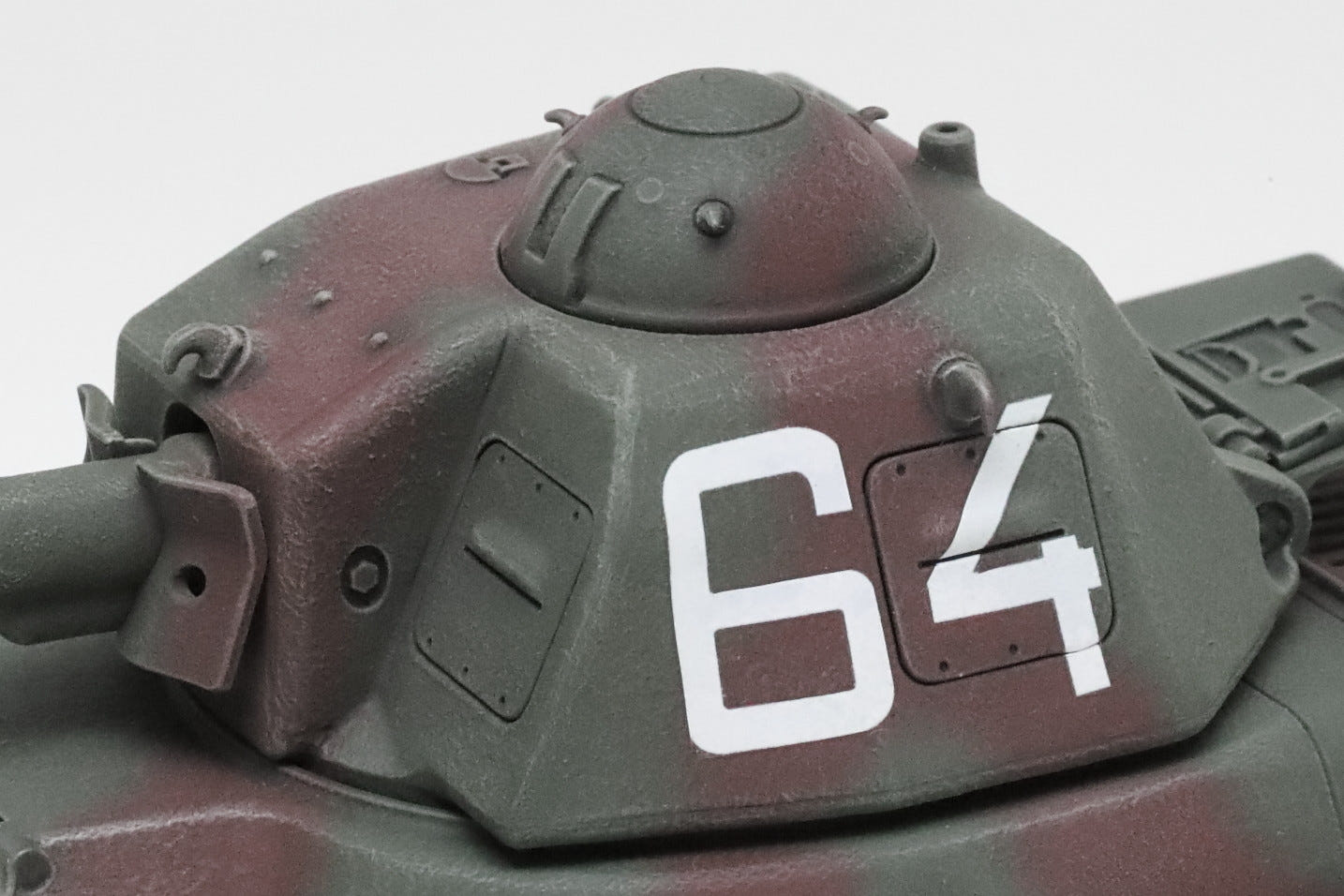 Tamiya 1:35 French Light Tank H39 - 35389