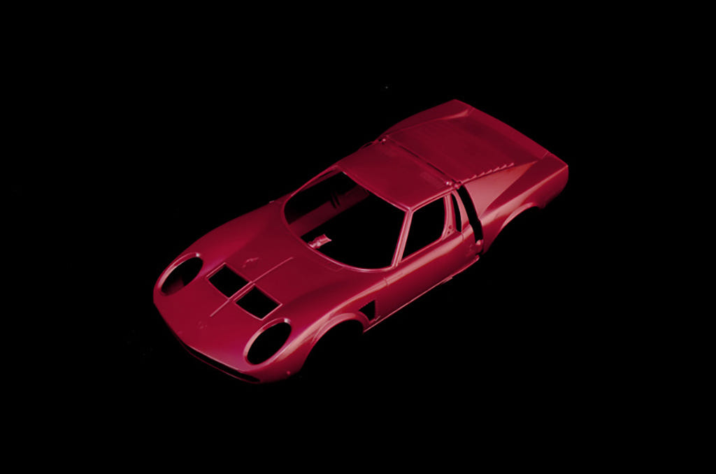 Italeri 1:24 Lamborghini Miura Jota SVJ - 3649