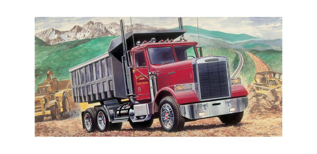 Italeri 1:24 Freightliner Heavy Dumper Truck - 3783