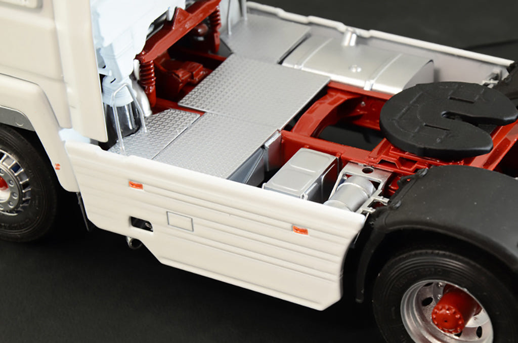 Italeri 1:24 Iveco Turbostar 190.48 Special - 3926