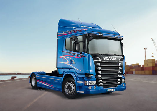 Italeri 1:24 SCANIA R 400 Stremlin. (flat roof) - 3947