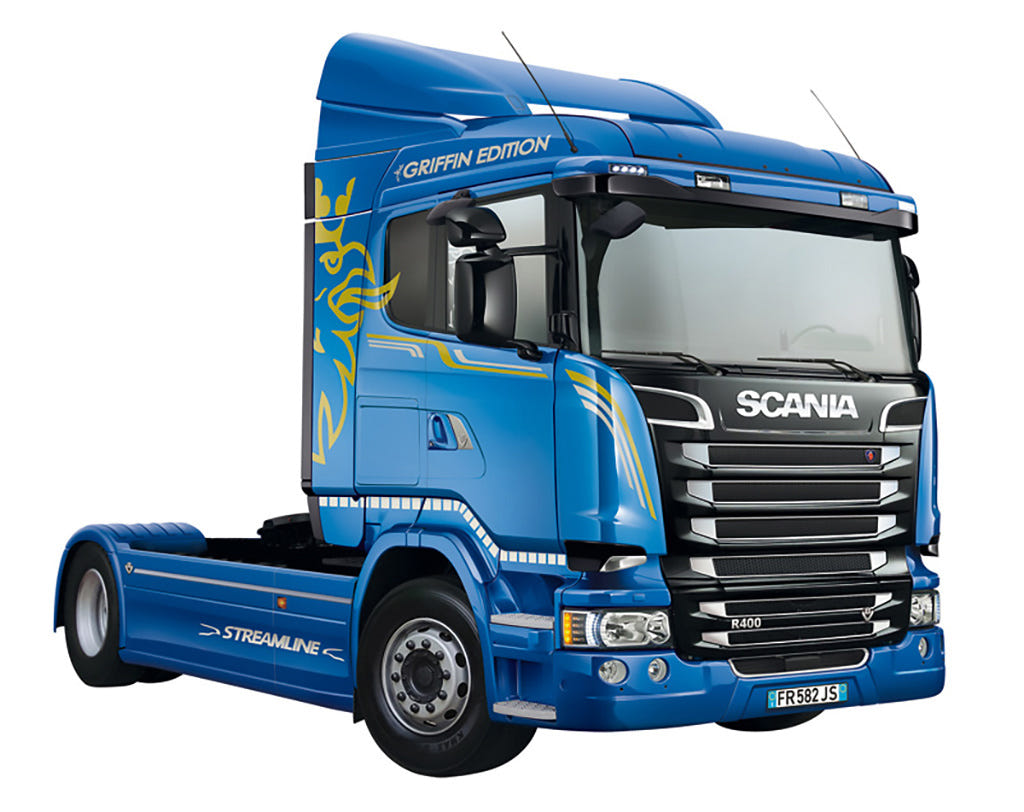 Italeri 1:24 SCANIA R 400 Stremlin. (flat roof) - 3947