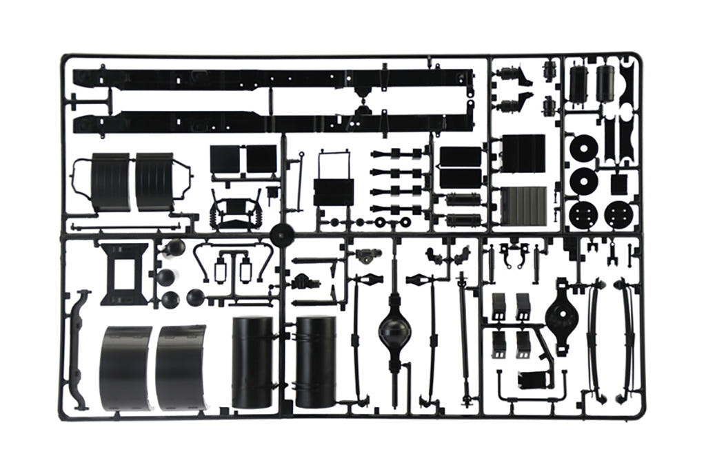 Italeri 1:24 Volvo F-12 Intercooler (Low Roof) with accessories - 3957