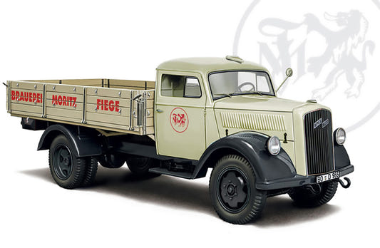 Italeri 1:24 Opel Blitz Classic - 3960