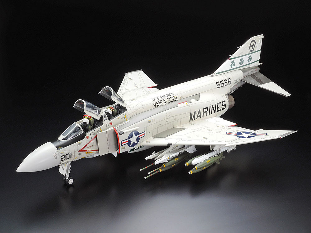Tamiya 1/32 F-4J Phantom II Marines - Loaded Dice