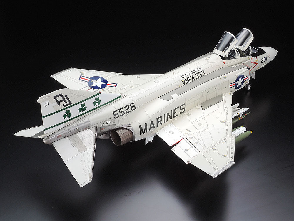 Tamiya 1/32 F-4J Phantom II Marines - Loaded Dice