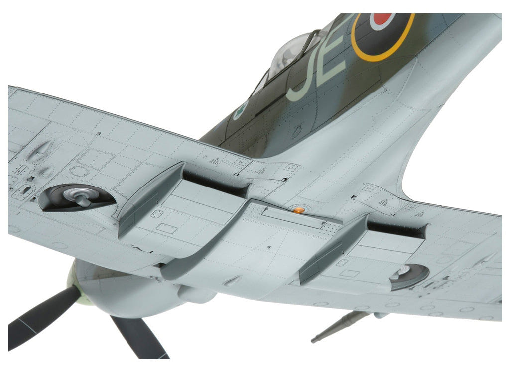 Tamiya 1:32 Supermarine Spitfire Mk.IXc - 60319
