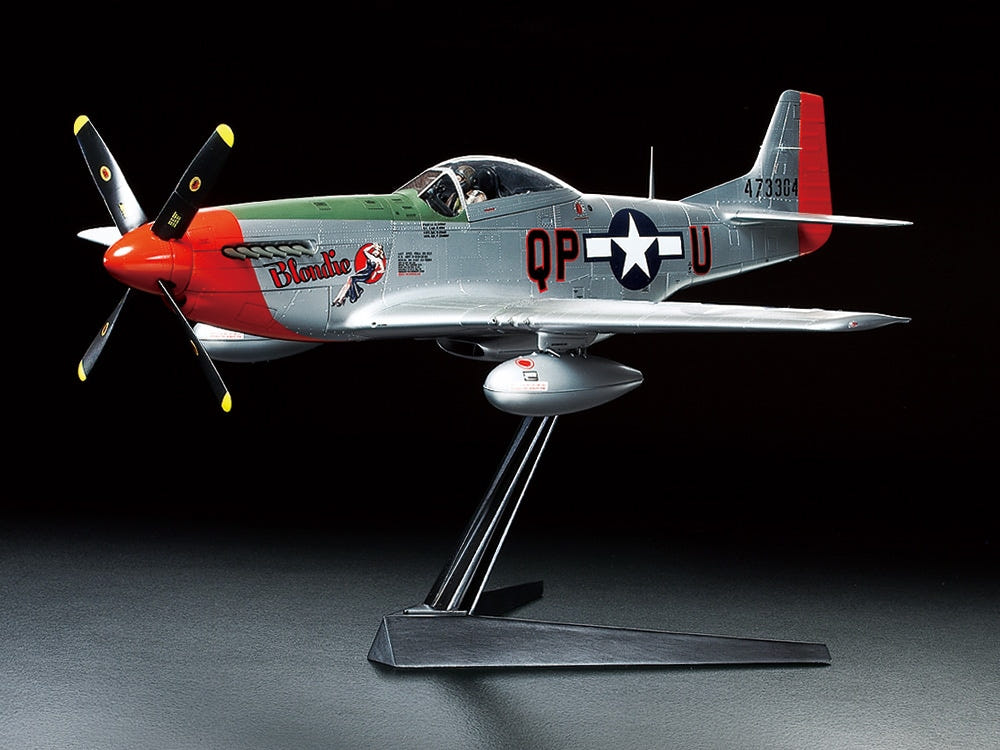 Tamiya 1/32 North American P-51D Mustang - Loaded Dice