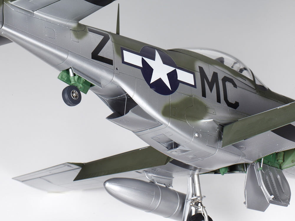 Tamiya 1/32 North American P-51D Mustang - Loaded Dice