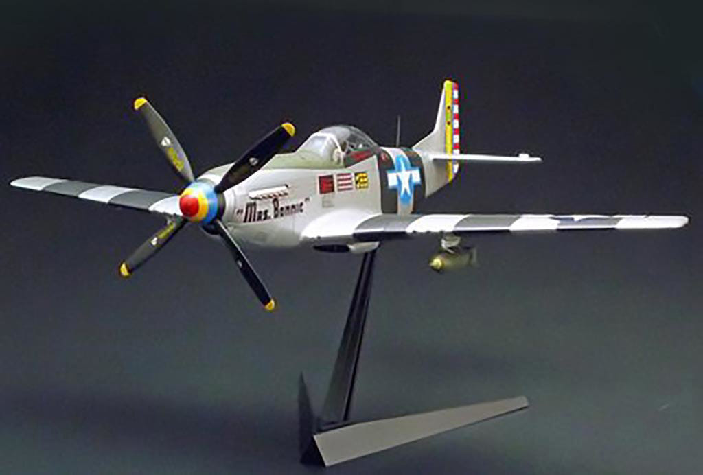 Tamiya 1:32 North American P-51D/K Mustang - 60323