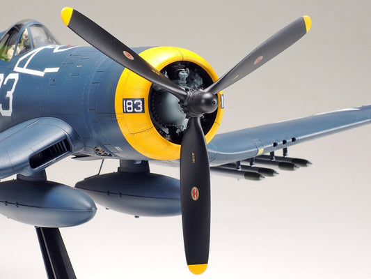 Tamiya 1/32 F4U-1D Corsair - Loaded Dice