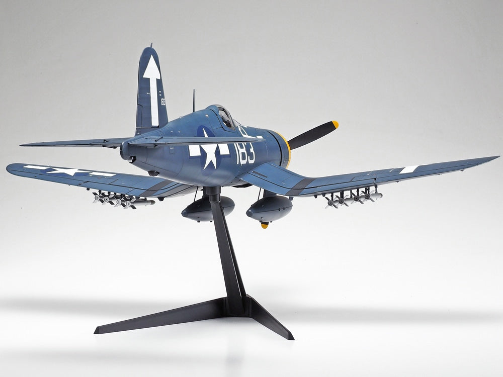 Tamiya 1/32 F4U-1D Corsair - Loaded Dice