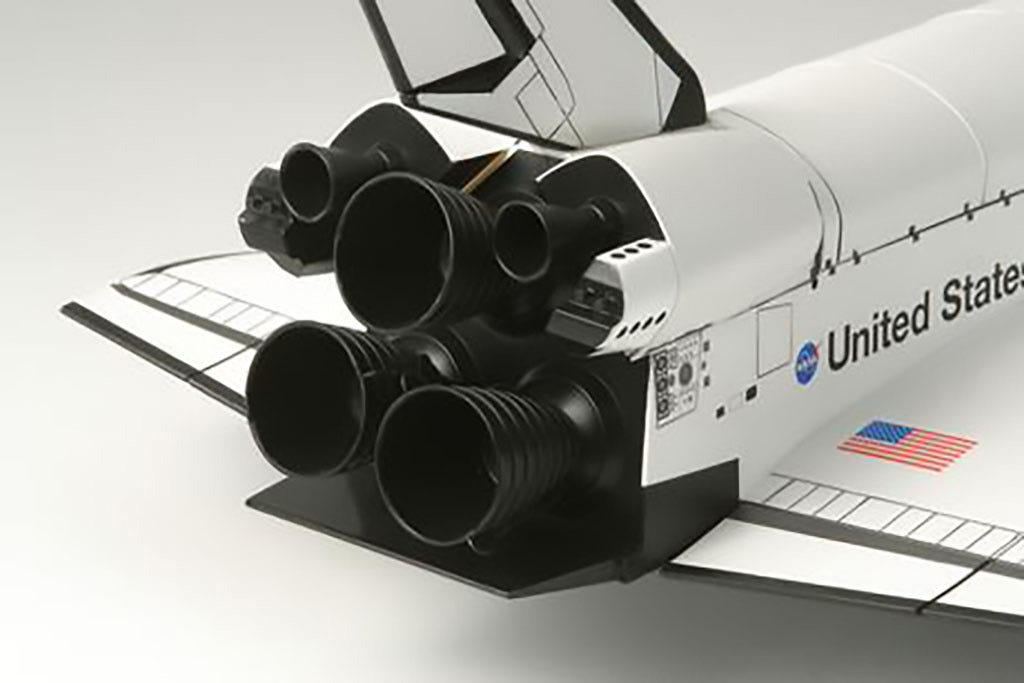 Tamiya 1:100 Space Shuttle Atlantis - 60402